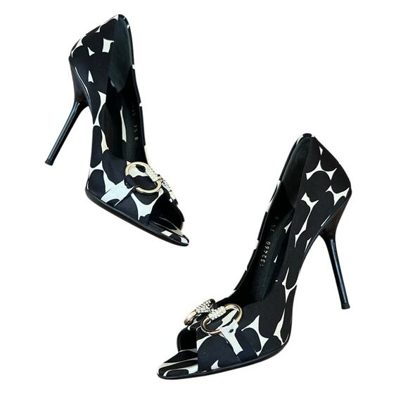 Gucci Women’s Black White Dot Cow Print Silver Bit Open Toe Pump Heels Size 7.5 - Picture 7 of 13